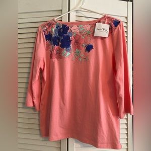 Coral Bay Coral 3/4 sleeve blouse!